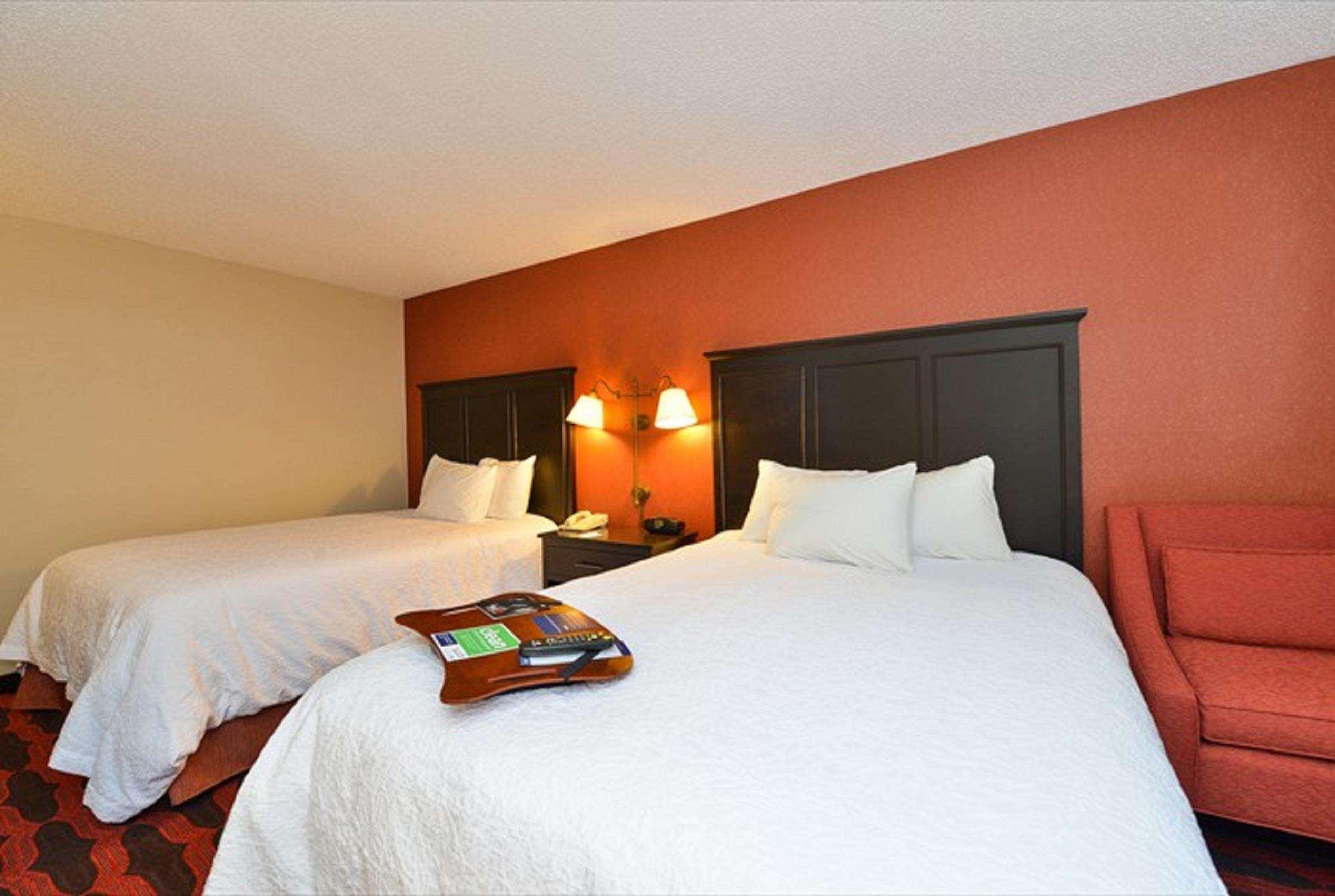 Hampton Inn Sturgis Экстерьер фото